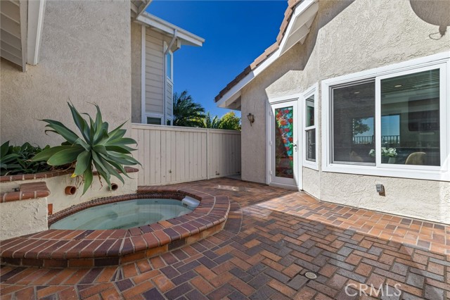 MLS #OC25244052 image #29