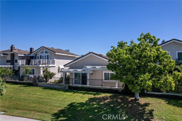 MLS #OC25244052 image #43