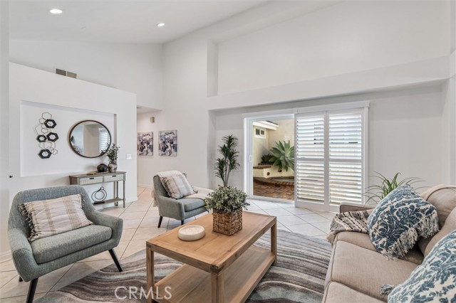 MLS #OC25244052 image #6