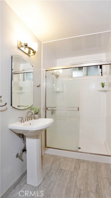 MLS #OC25244062 image #18