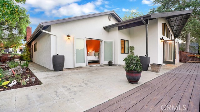 MLS #OC25244062 image #35