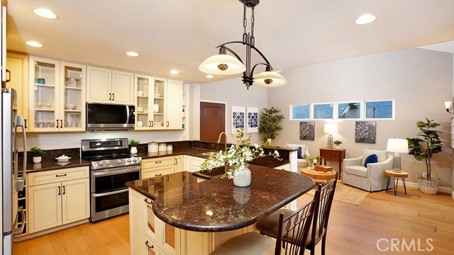 MLS #OC25244062 image #8