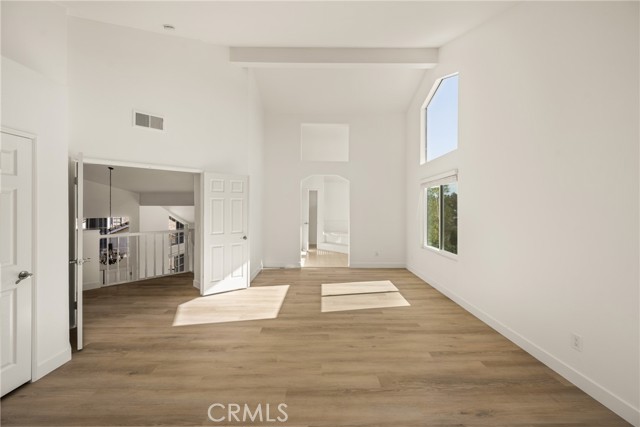 MLS #OC25244065 image #28