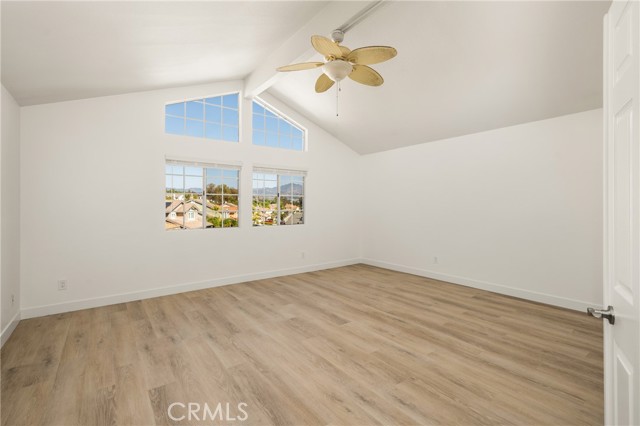 MLS #OC25244065 image #32