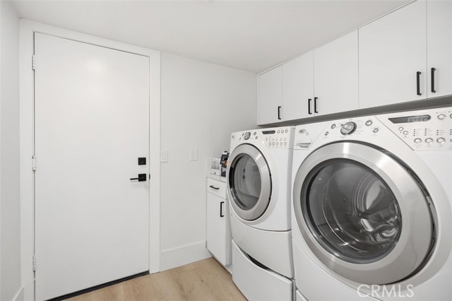 MLS #OC25244102 image #17