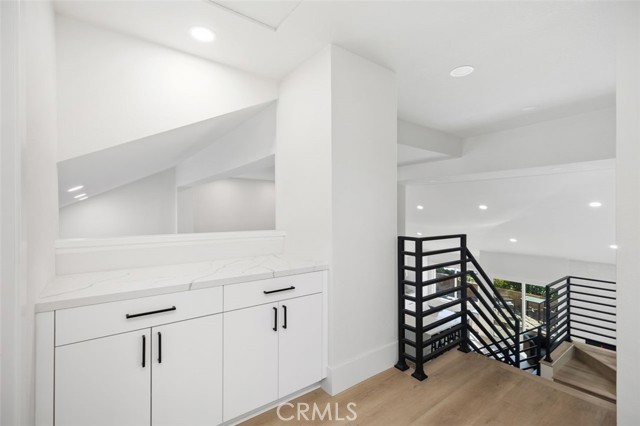 MLS #OC25244102 image #19