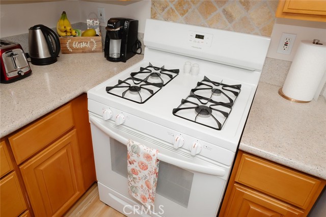 MLS #OC25244112 image #15