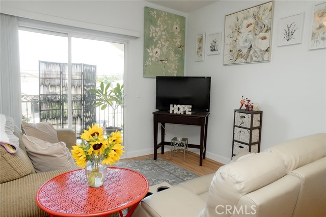 MLS #OC25244112 image #20