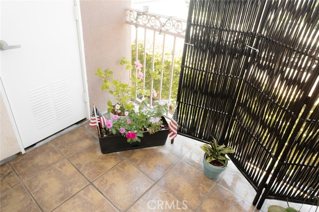 MLS #OC25244112 image #25