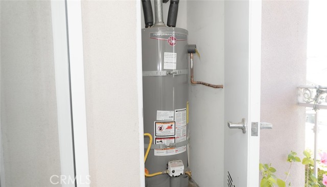 MLS #OC25244112 image #28