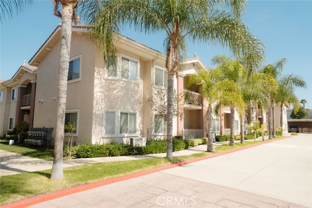 MLS #OC25244112 image #62