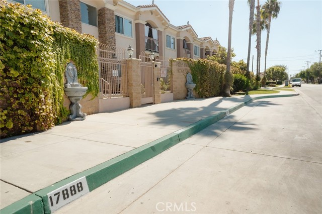 MLS #OC25244112 image #66