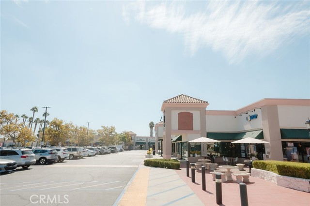 MLS #OC25244112 image #74