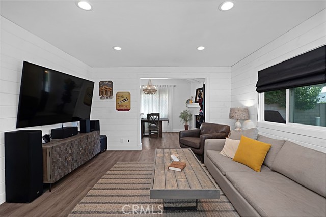 MLS #OC25244176 image #12