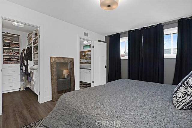 MLS #OC25244176 image #18