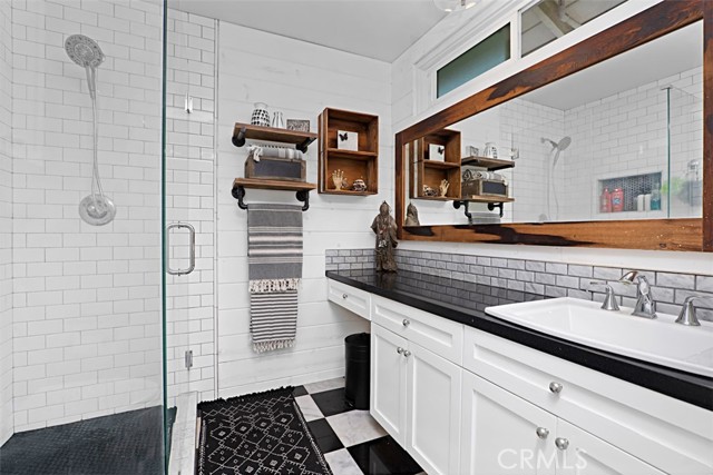 MLS #OC25244176 image #20