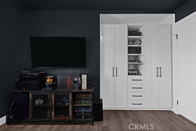 MLS #OC25244176 image #25