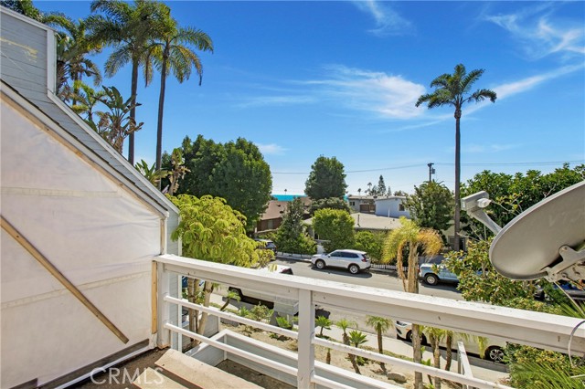 MLS #OC25244201 image #22