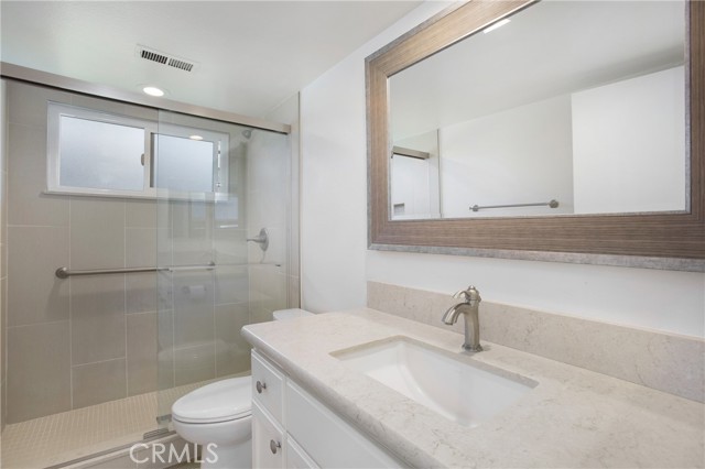 MLS #OC25244201 image #23