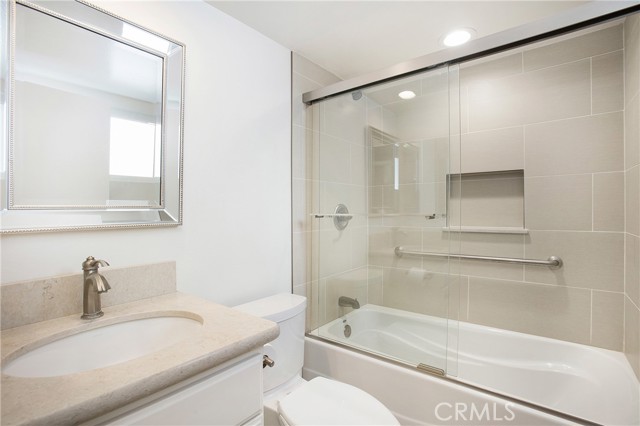 MLS #OC25244201 image #27