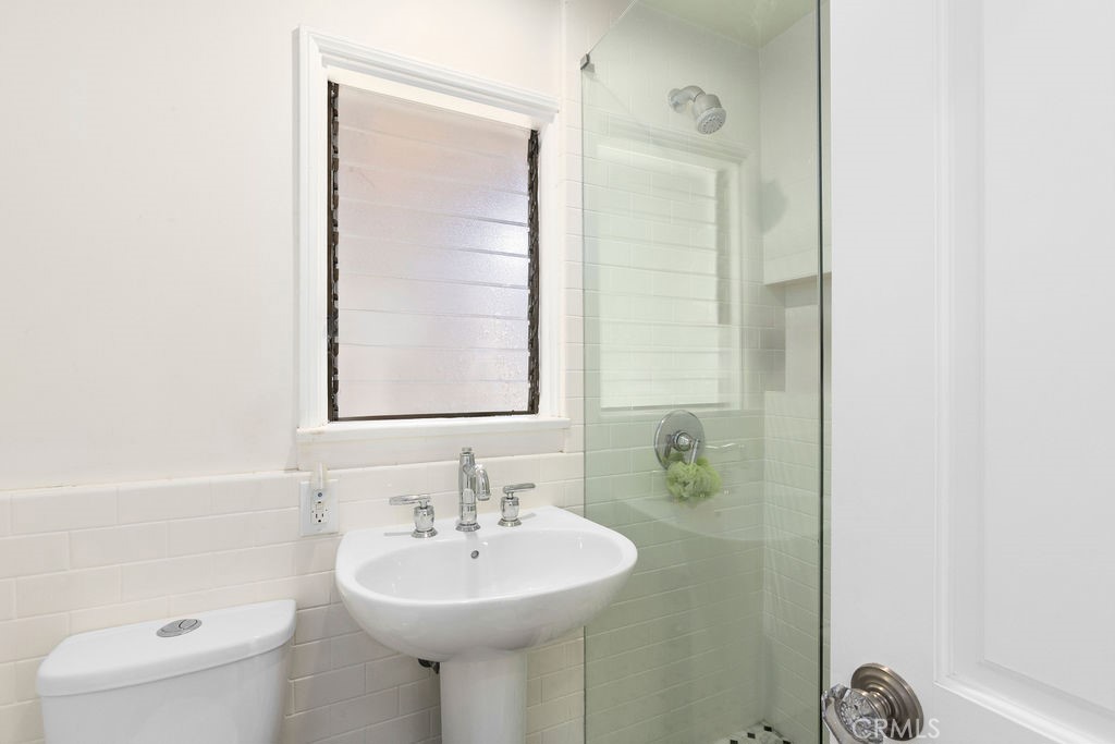 MLS #OC25244249 image #6