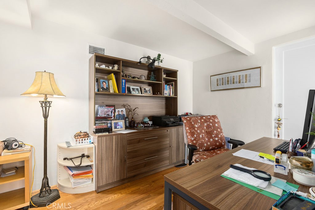 MLS #OC25244249 image #7