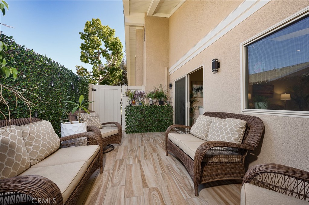 MLS #OC25244273 image #11