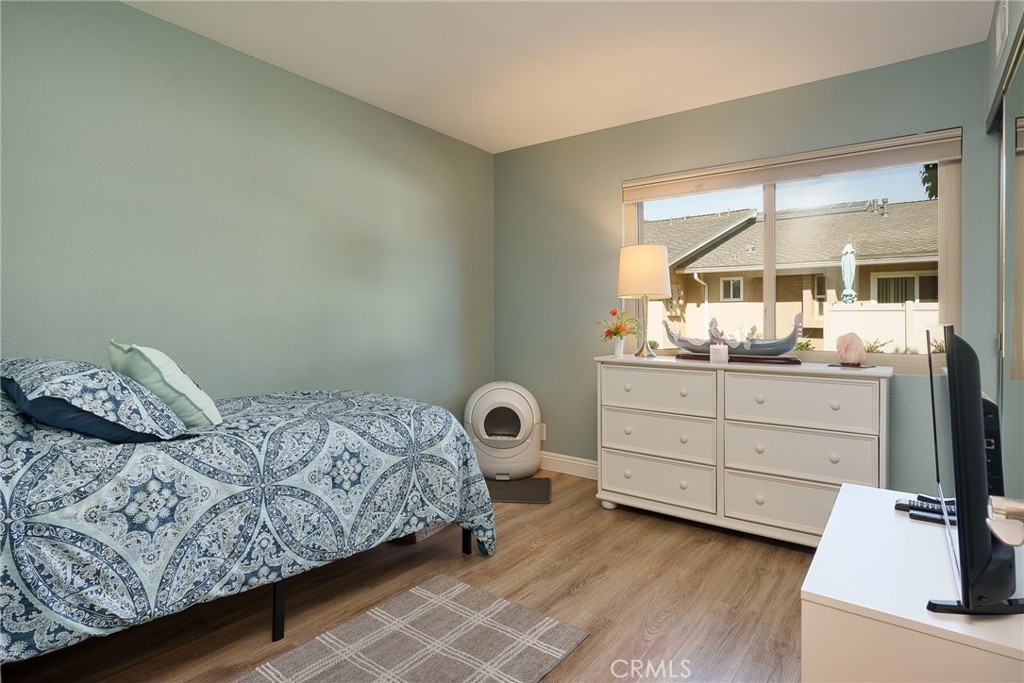 MLS #OC25244273 image #18