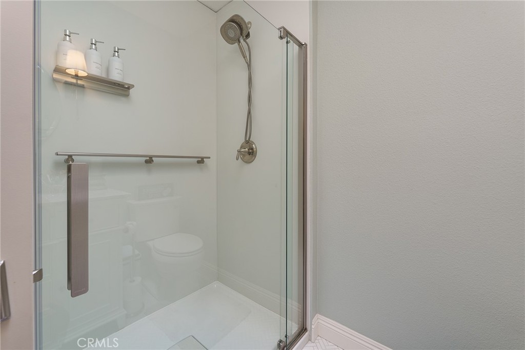 MLS #OC25244273 image #21