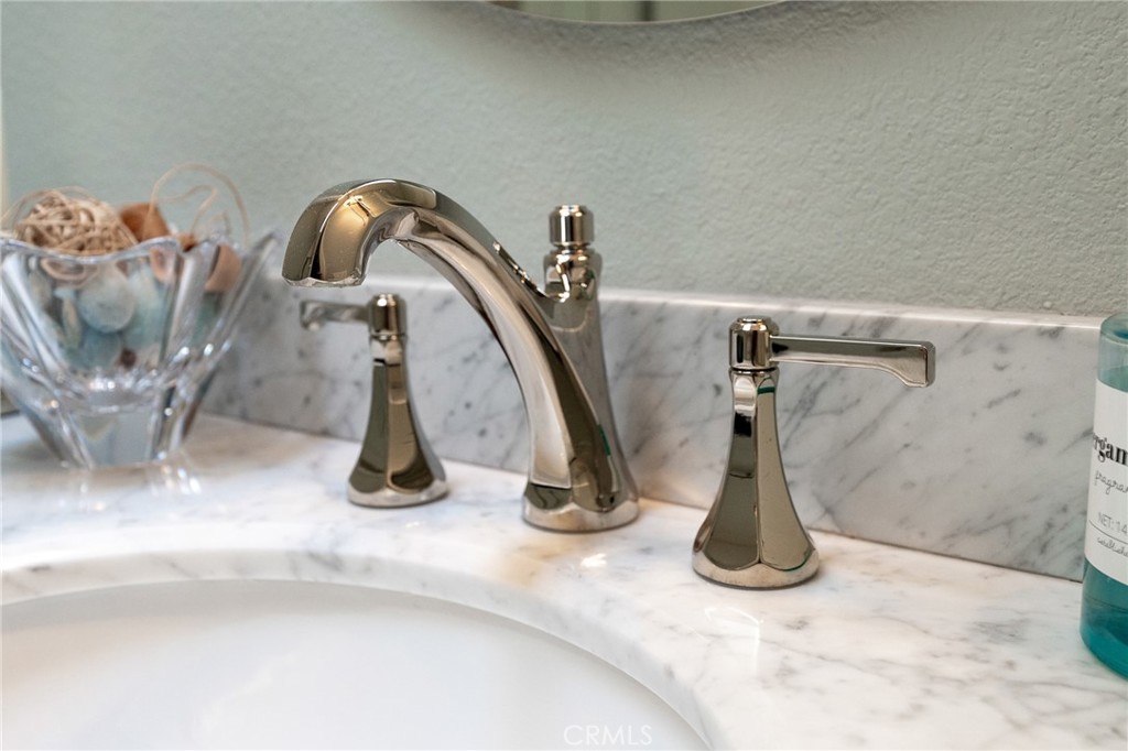 MLS #OC25244273 image #26