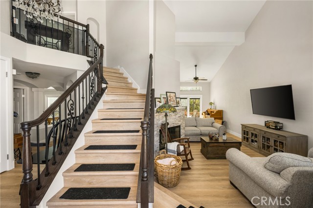 MLS #OC25244274 image #5