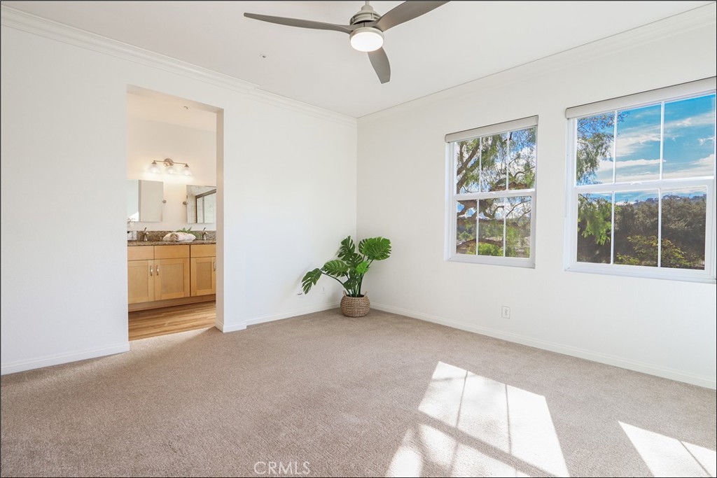 MLS #OC25244282 image #14