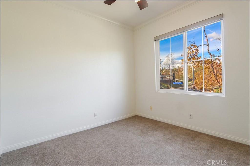 MLS #OC25244282 image #23