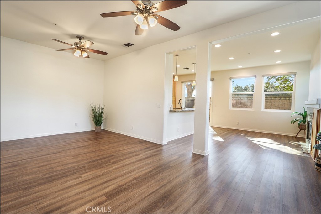 MLS #OC25244282 image #3