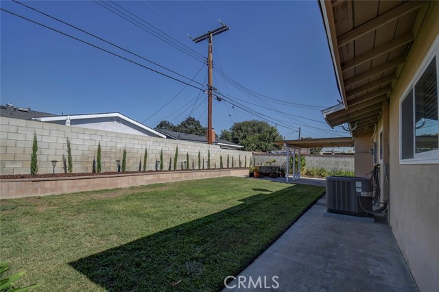 MLS #OC25244303 image #31