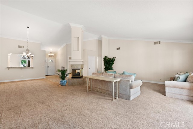 MLS #OC25244305 image #13