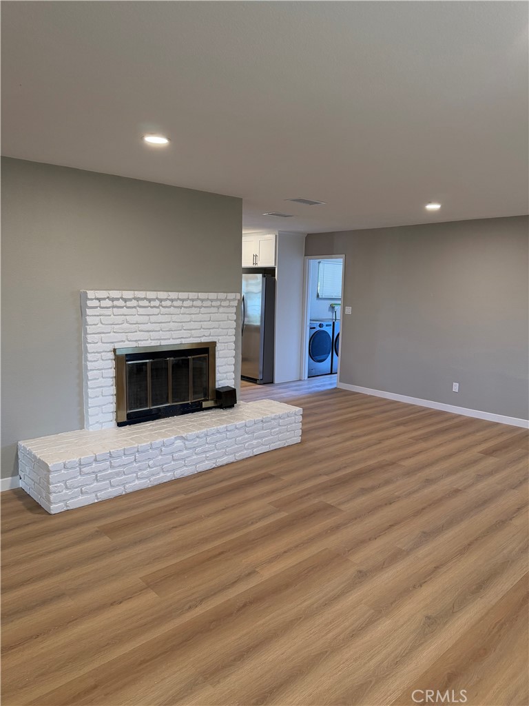 MLS #OC25244327 image #11