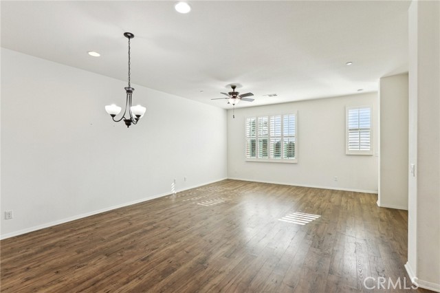 MLS #OC25244411 image #3