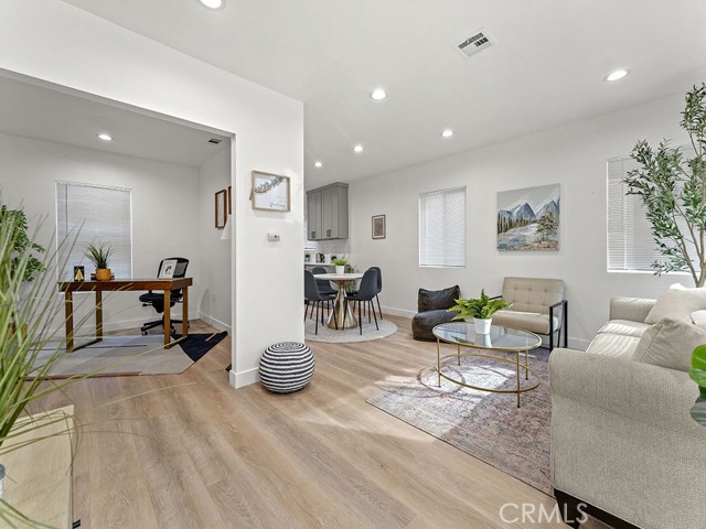 MLS #OC25244425 image #0