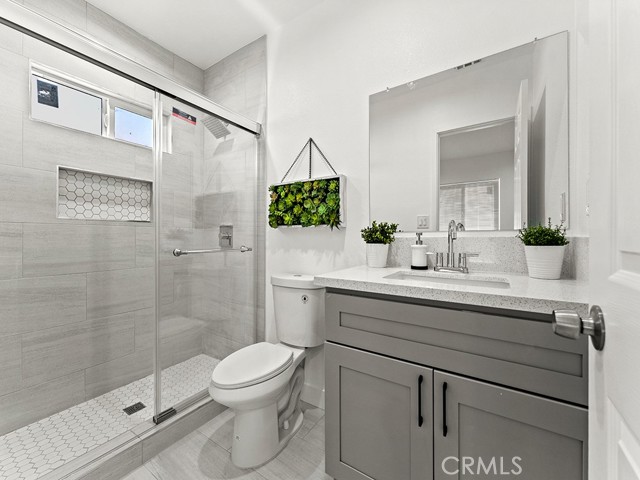 MLS #OC25244425 image #12