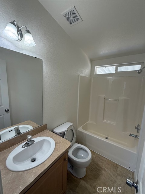 MLS #OC25244435 image #8