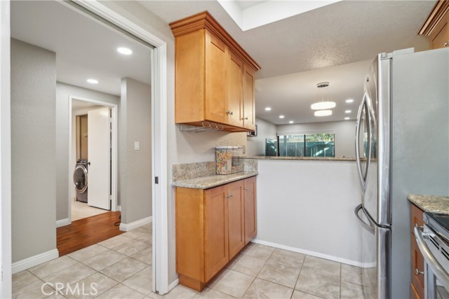 MLS #OC25244452 image #3