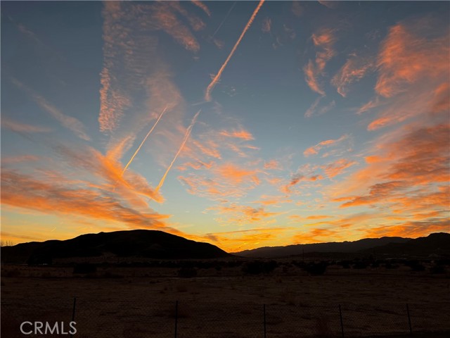 MLS #OC25244516 image #18