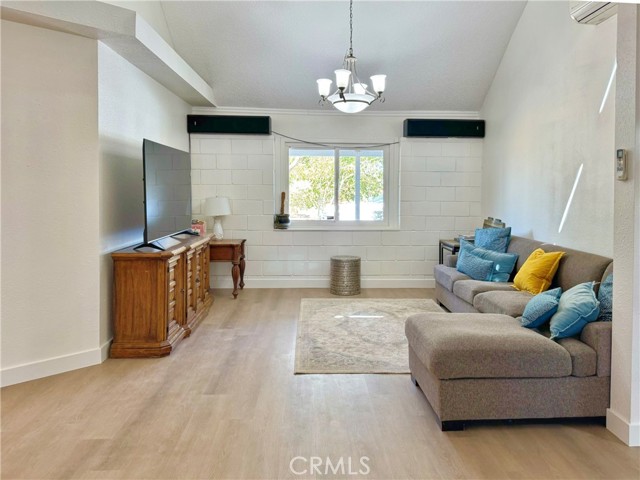 MLS #OC25244516 image #40