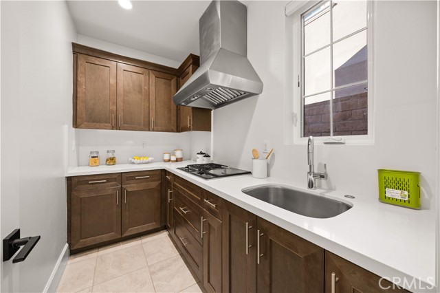 MLS #OC25244550 image #11