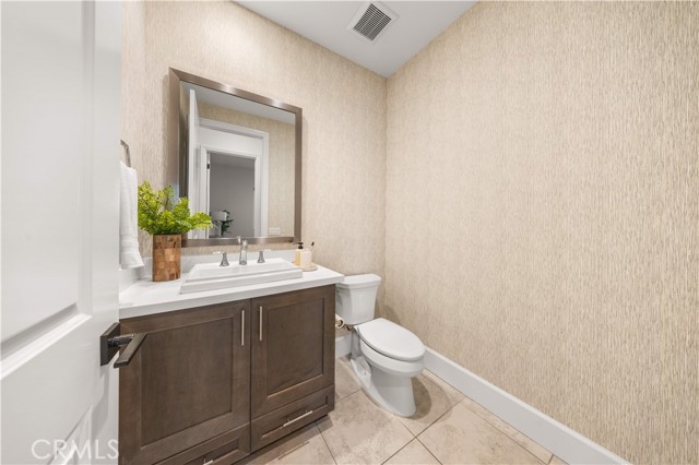 MLS #OC25244550 image #14