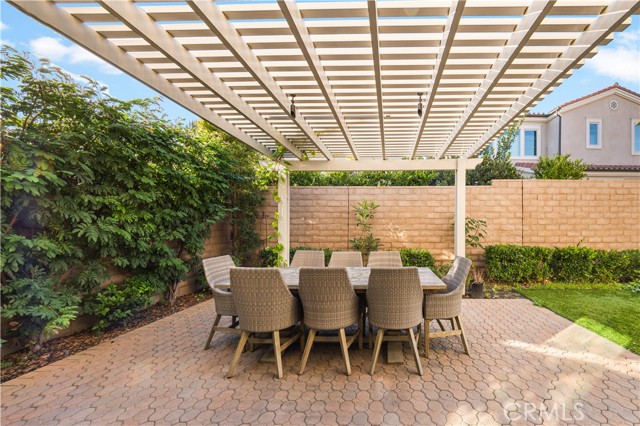 MLS #OC25244550 image #22