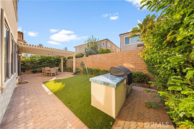 MLS #OC25244550 image #24