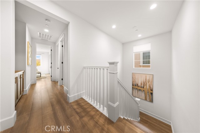 MLS #OC25244550 image #30