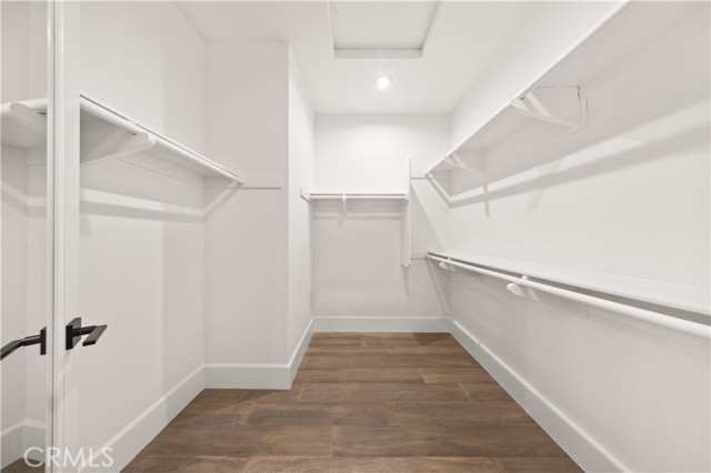 MLS #OC25244550 image #35